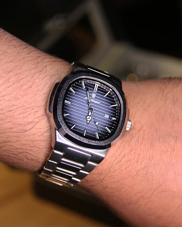 Reloj Poedagar Deluxe Edition®